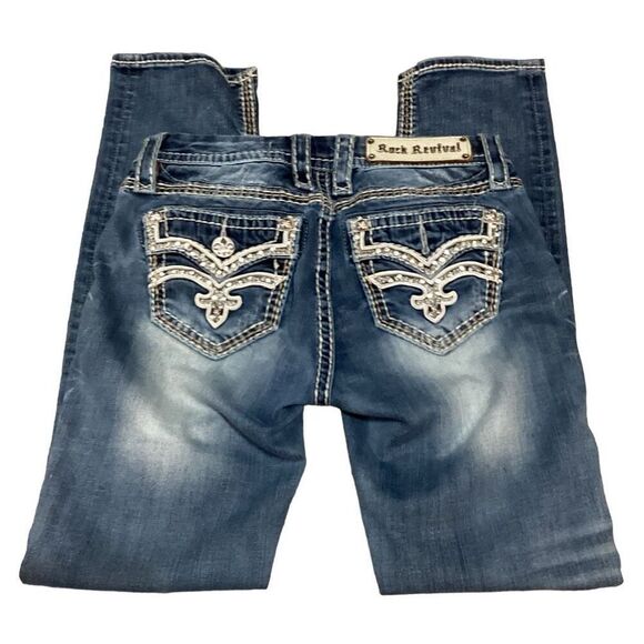 Rock Revival Karla Mid-Rise Capri Jeans - Picture 4 of 8